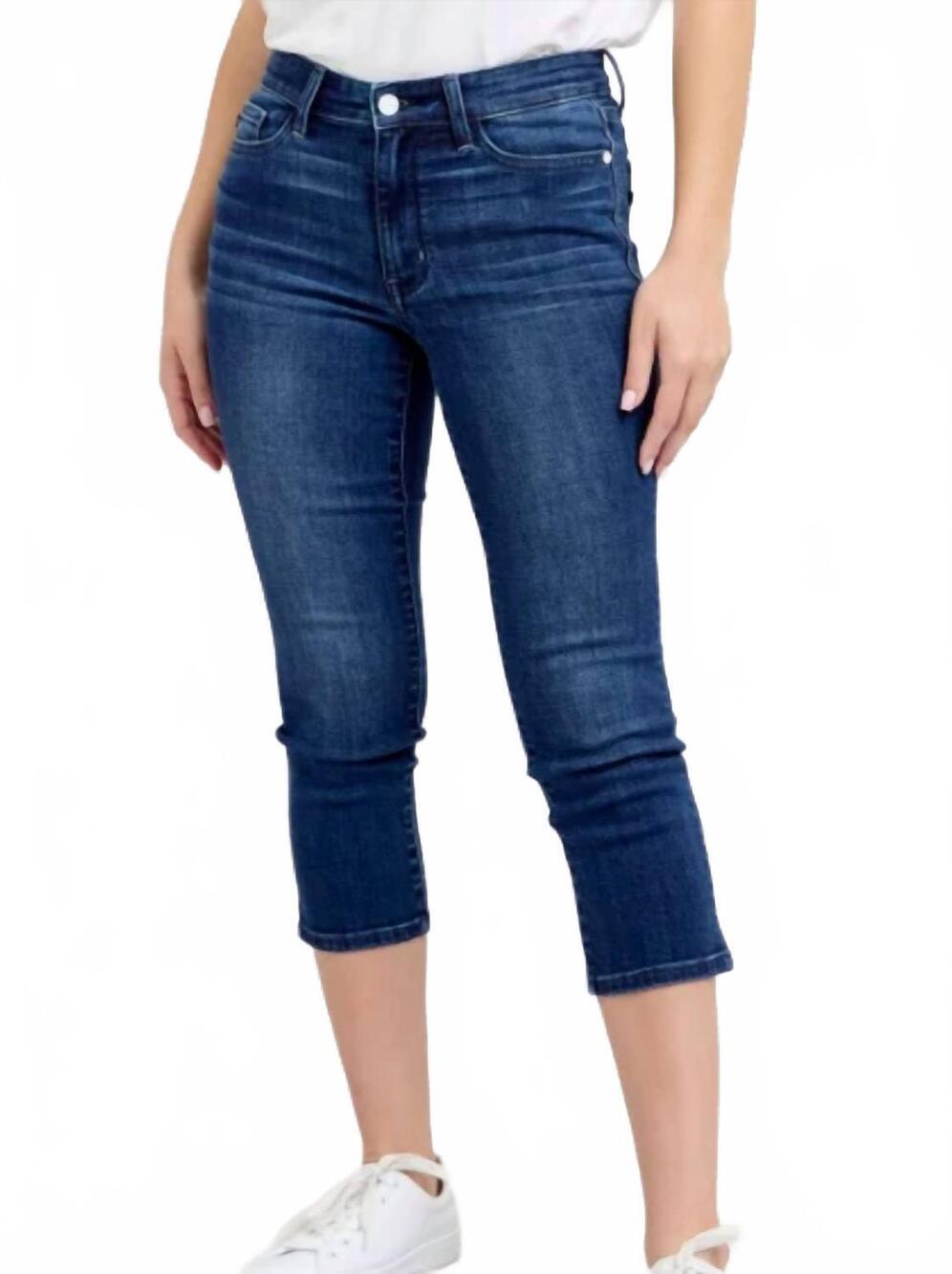 NEW JUDY BLUE women's capri pant in dark wash